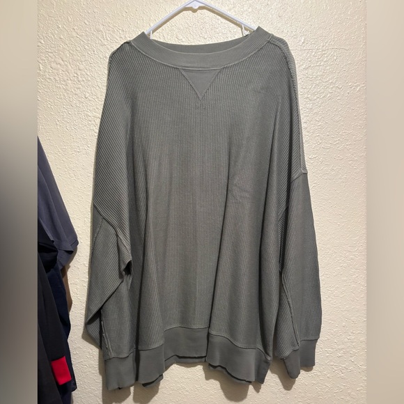 Oversized Aerie Green Ribbed Sweater - Picture 2 of 3